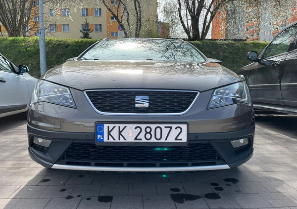 Seat Leon cena 50999 przebieg: 180159, rok produkcji 2015 z Kraków małe 137